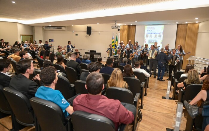 Entre música, narrativa e Direito: OAB-GO marca o encerramento da ESA Cultural com noite especial