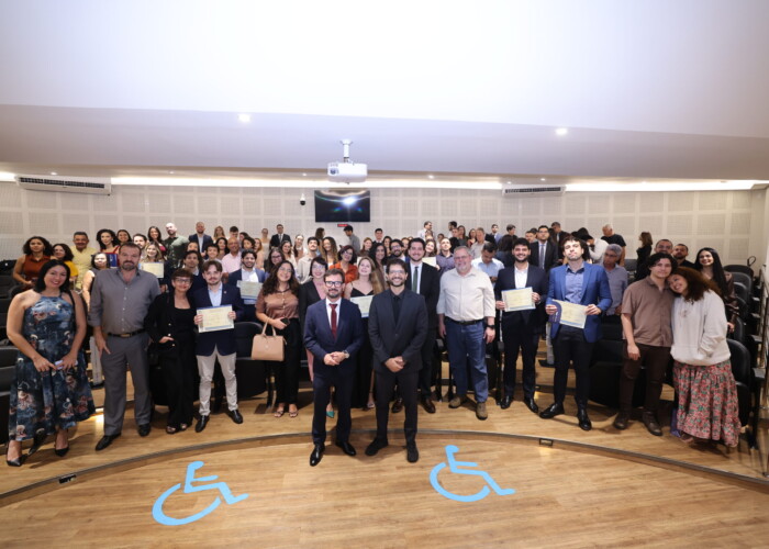 ESA-GO entrega certificados da Especialização em Direito Público realizada em parceria com a UFG